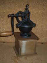 ANCIEN MOUILIN A CAFE FONCTIONNE 