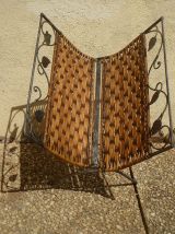 porte  revue, vintage  , rotin et  metal