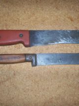 lot 2 ANCIENS COUTEAUX A VIANDE 1940/50