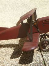 avion biplan en bois ,artisanal , vintage