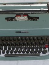 machine  a écrire Olivetti Lettera 32