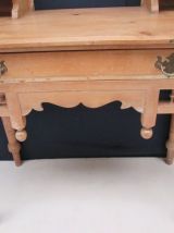  Coiffeuse anglaise en pin début xxeme