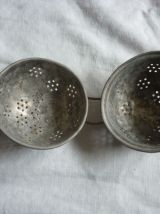 Boule a riz vintage en fer blanc