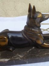 lampe de chevet vintage, chien en régule sur socle en marbre