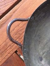 Petit plat rond en cuivre étamé 