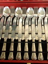 Ménagère 51 pièces vintage métal argenté  20e siècle