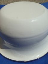 pot de chambre acier émaillé,vintage 