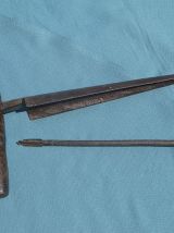 bondonnière et  vrille de tonnelier, ancienne