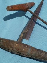 bondonnière et  vrille de tonnelier, ancienne