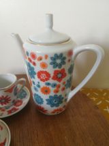 dinette vintage en céramique fleurs naïves