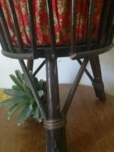 travailleuse en rotin brun et tissus provencal -vintage