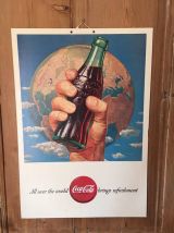 Affiche cartonnée publicitaire coca cola.