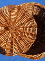 panier  a linge  en osier  type  amphore