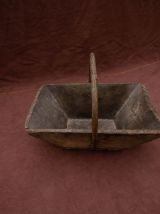 Panier en bois brut de vendange