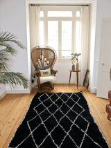 Sublime tapis beni ouarain tissé main