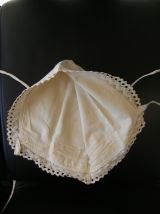 Lot 3 Bonnets enfant vintage en broderie dentelée