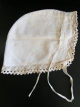 Lot 3 Bonnets enfant vintage en broderie dentelée