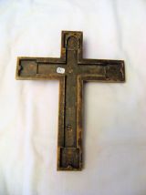 Croix en bronze signée "Jacques frères"