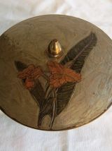 Bonbonnière laiton peinture émail fait main