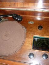 meuble radio tourne disque