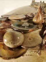 Grand oeuvre d‘art deguisé en vase