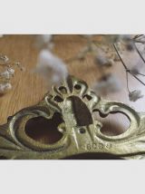 Miroir en laiton ancien