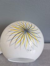 suspension boule peinte à la main signée