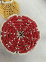 2 coquetiers scoubidou rouges