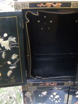  Armoire japonaise laquée motifs XXème siècle