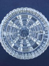 Trois vases Art Deco en verre moulé - VMC Reims