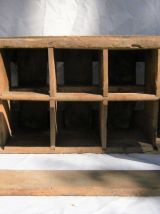 Casier bouteille vintage société des vins de France bois déc