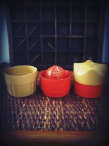 vintage presse agrume manuel en plastique emboîtable