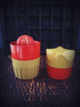 vintage presse agrume manuel en plastique emboîtable