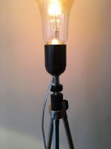 lampadaire s/anc. trépied photo métal_ampoule globe