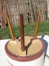 Rare travailleuse Vintage tripode très colorée