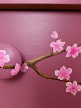 Petit meuble rose à tiroir