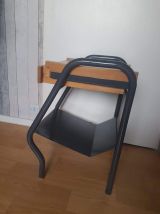 Table de chevet des années 50 tiroir bois et chassis métal 