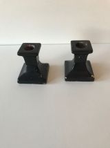 Paire de bougeoirs plâtre noir