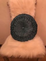 Coussin rond en coton plissé effet satiné 40cm