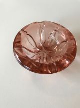 Vide poche ou cendrier vintage en verre moulé rose
