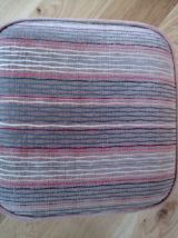 Repose-pied ou tabouret bas en métal chromé