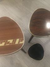 Lot Petites tables Tripode, authentique, vintage en formica.