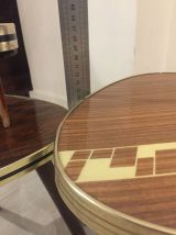 Lot Petites tables Tripode, authentique, vintage en formica.