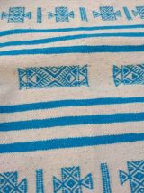 Tapis berbère beige et bleu fait main 