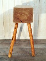 Tabouret en bois 