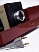 Projecteur de diapositives Kodak 300 modèle F.