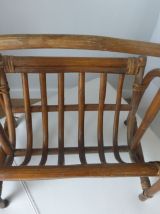 Porte-revues en rotin