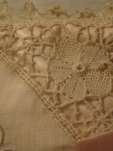 ancien coussin de Baptême