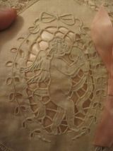 ancien coussin de Baptême