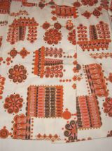 robe a motif vintage 70